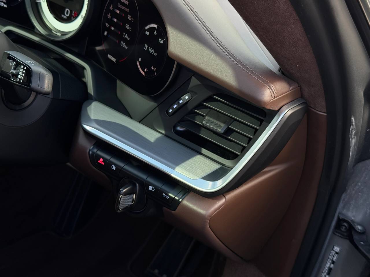 Used Porsche 911 2024 for sale - 76111385: Photo 23
