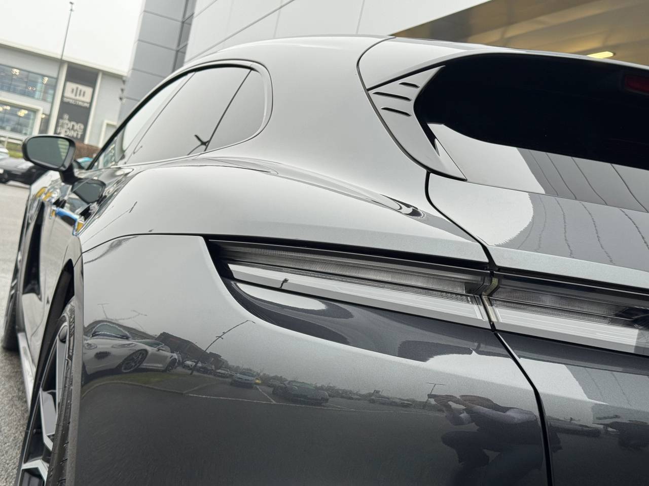 Used Porsche Taycan 2023 for sale - 77512218: Photo 17