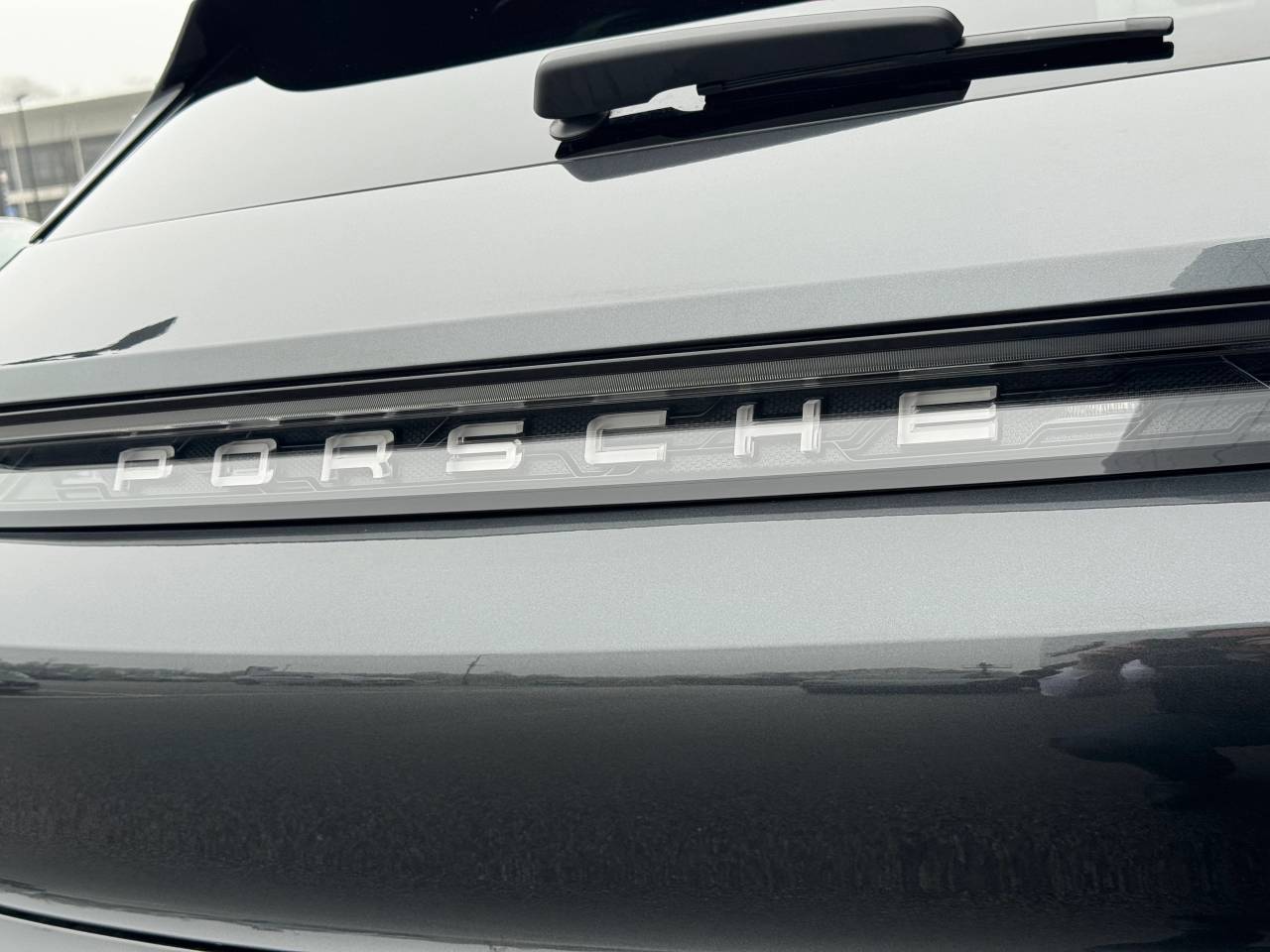 Used Porsche Taycan 2023 for sale - 77512218: Photo 18