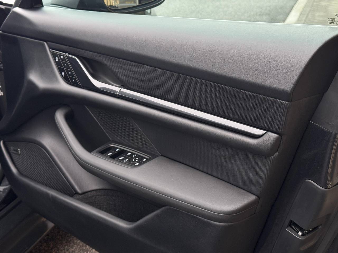 Used Porsche Taycan 2023 for sale - 77512218: Photo 36