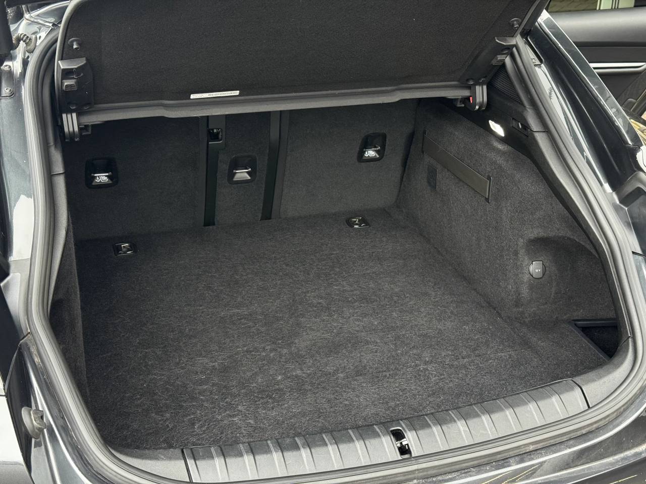 Used Porsche Taycan 2023 for sale - 77512218: Photo 37