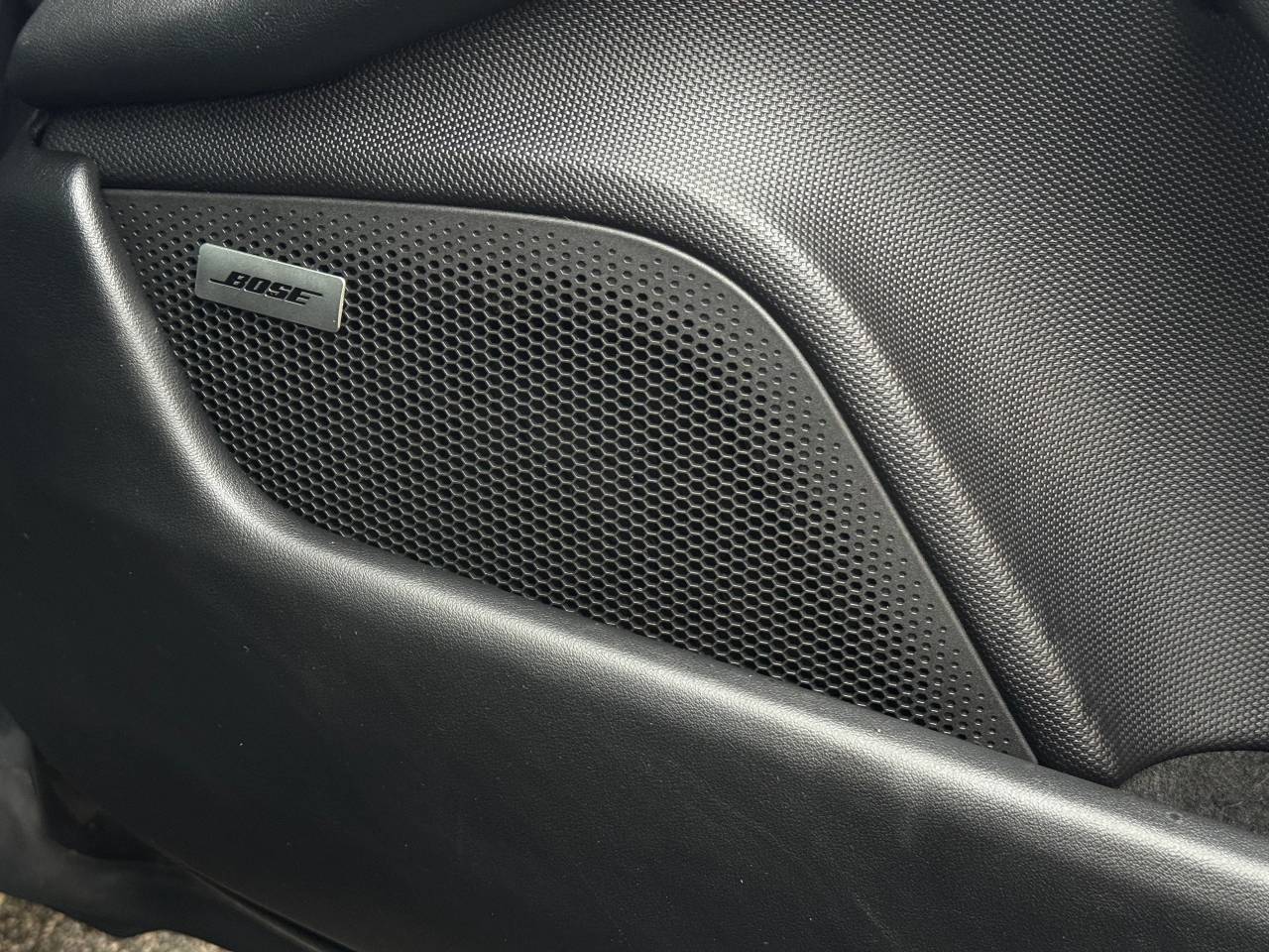 Used Porsche Taycan 2023 for sale - 77512218: Photo 38