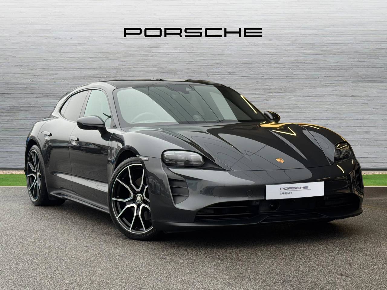 Used Porsche Taycan 2023 for sale - 77512218: Photo 39