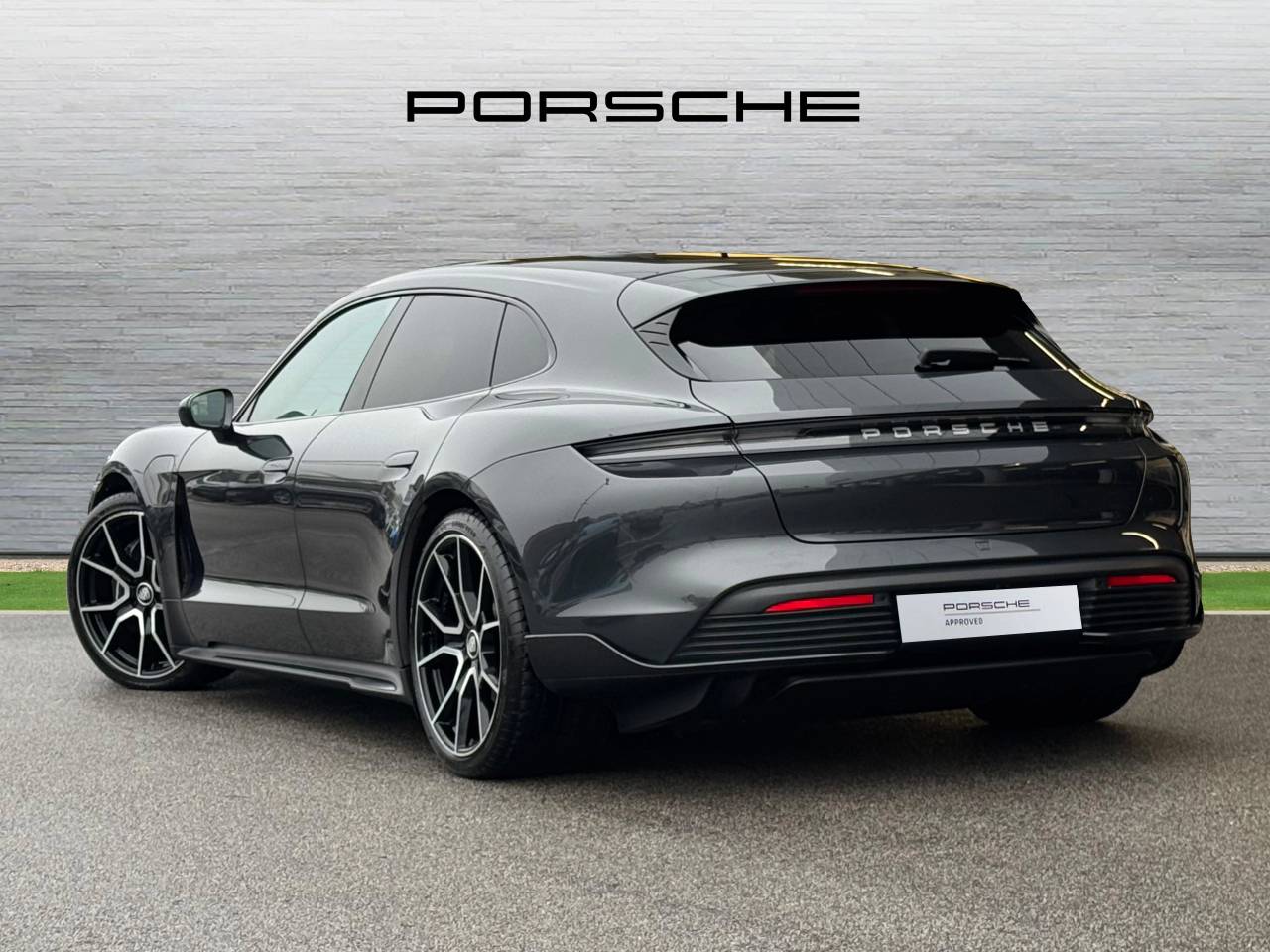 Used Porsche Taycan 2023 for sale - 77512218: Photo 41