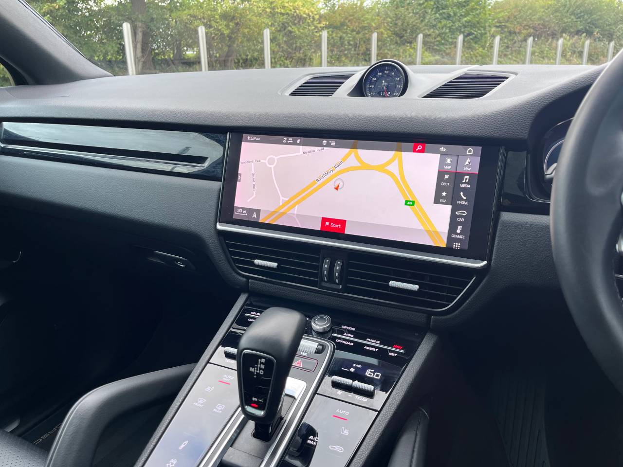 Used Porsche Cayenne 2020 for sale - 76216689: Photo 22