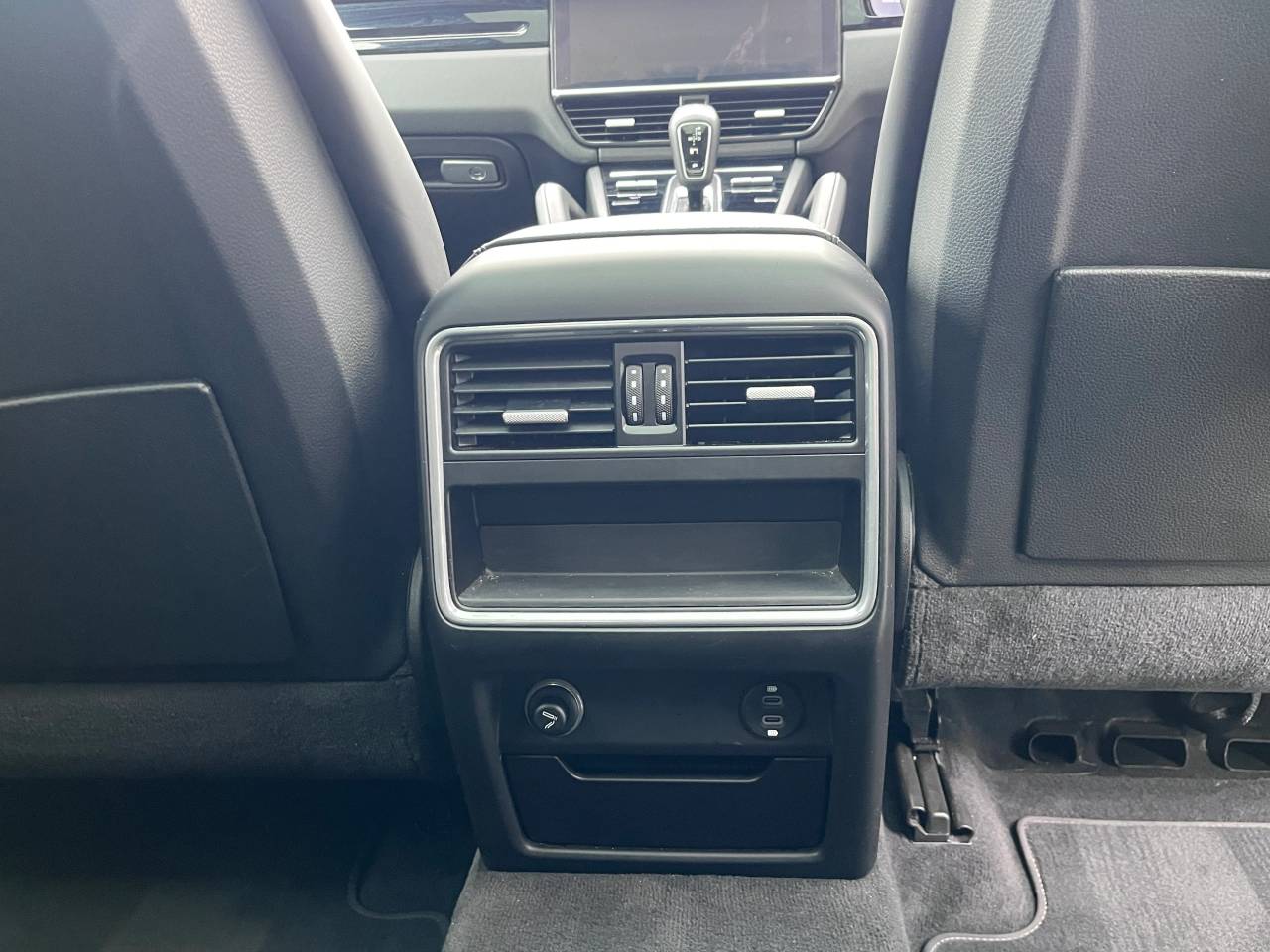 Used Porsche Cayenne 2020 for sale - 76216689: Photo 24