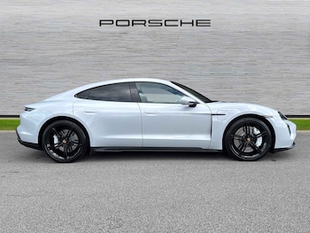 Used Porsche Taycan 2024 for sale - 78246317: Photo