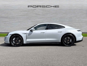 Used Porsche Taycan 2024 for sale - 78246317: Photo