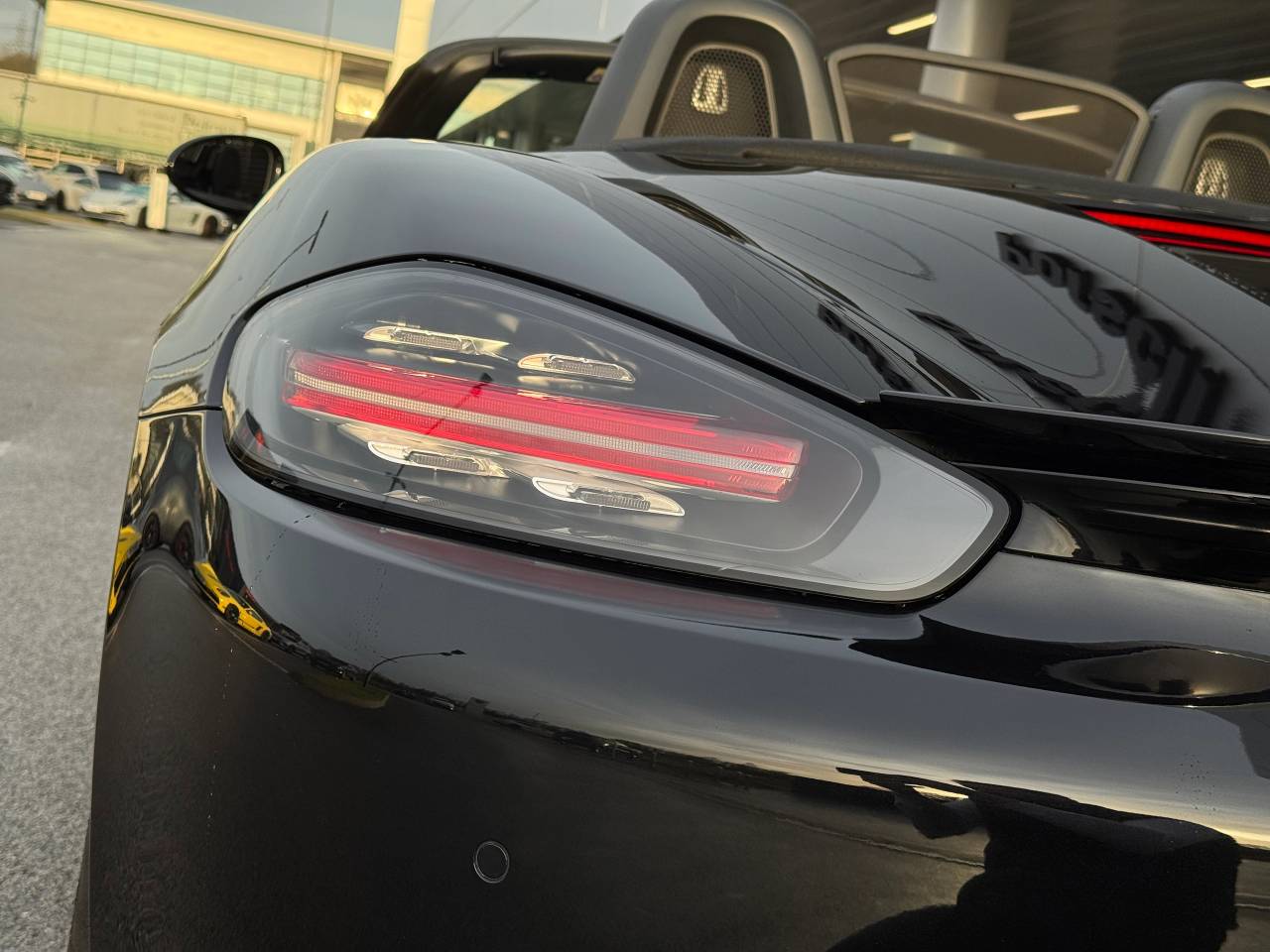 Used Porsche Boxster 2017 for sale - 77177396: Photo 15