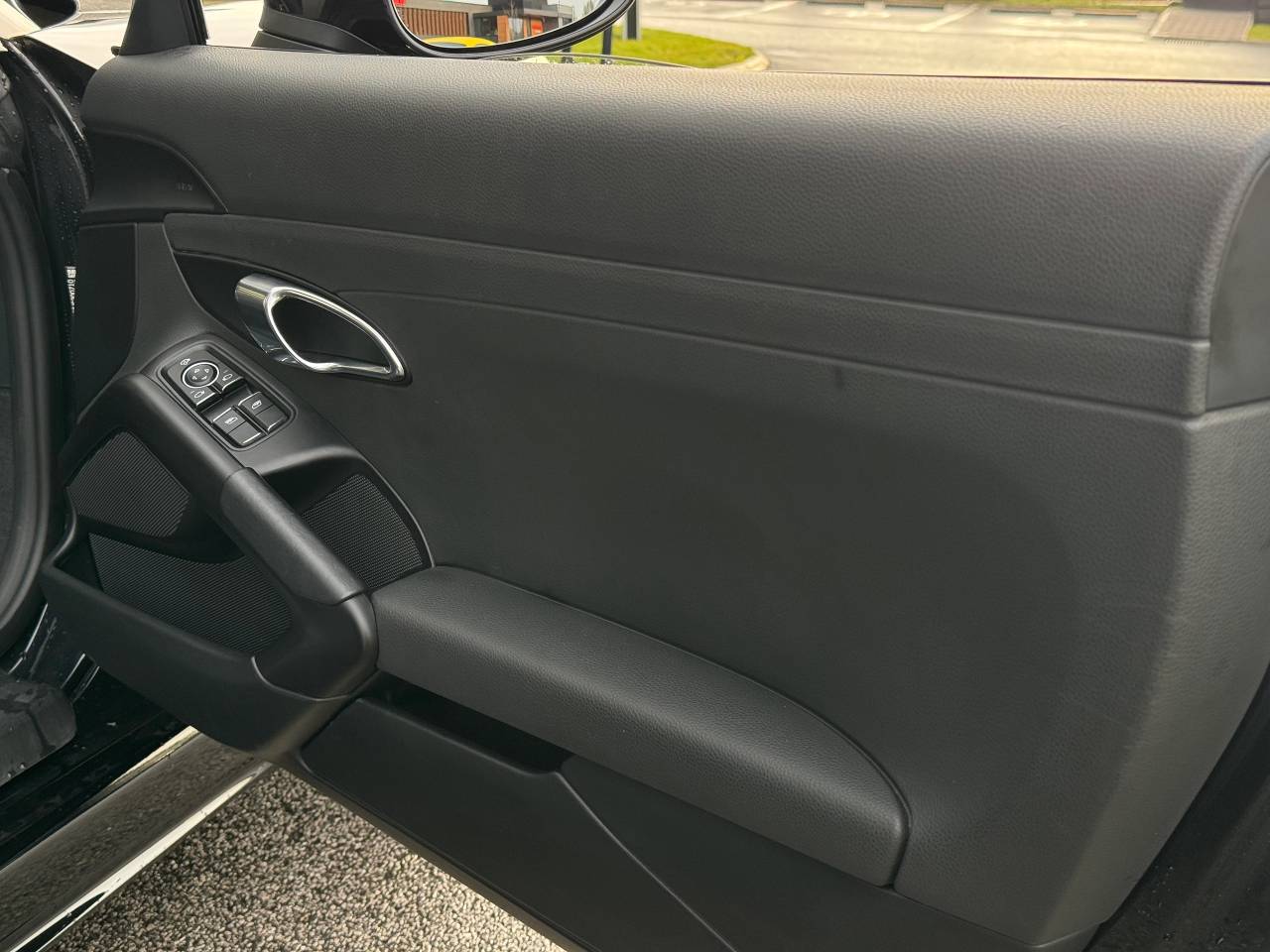 Used Porsche Boxster 2017 for sale - 77177396: Photo 27