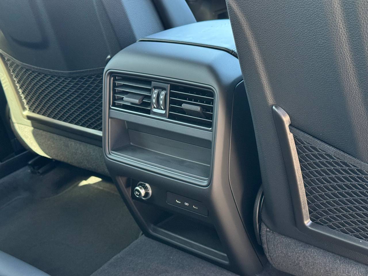 Used Porsche Cayenne 2025 for sale - 76216669: Photo 34