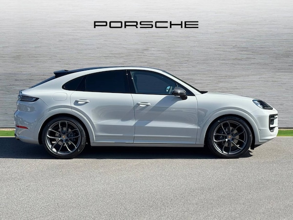 Used Porsche Cayenne 2025 for sale - 76216669: Photo 37