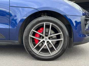 Used Porsche Macan 2023 for sale - 75416356: Photo