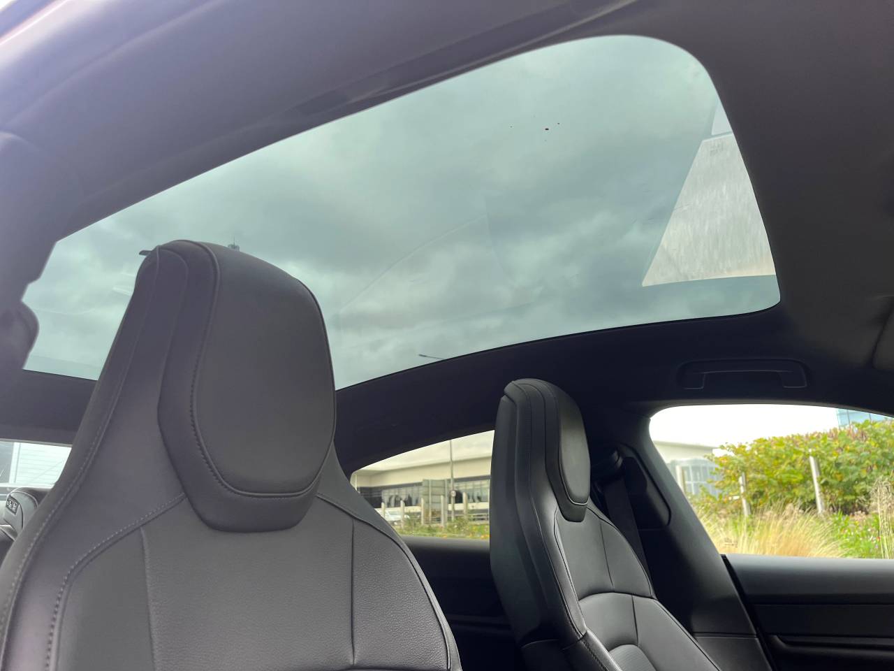 Used Porsche Taycan 2022 for sale - 77124824: Photo 21