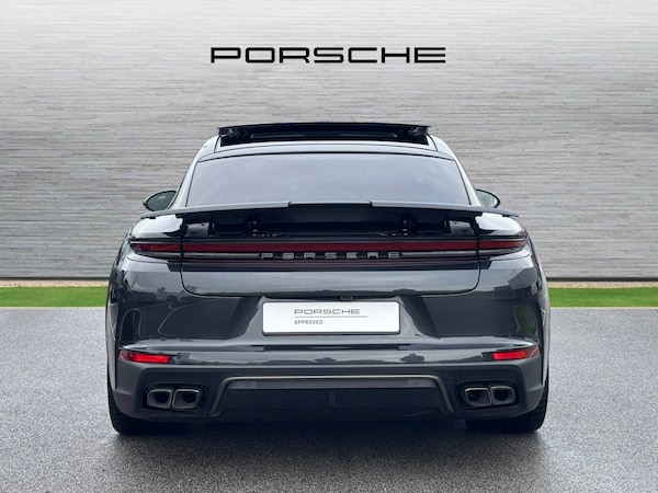 Used Porsche Panamera 2024 for sale - 76216615: Photo 8