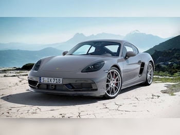 2023 (73) - 4.0 GTS 2dr PDK