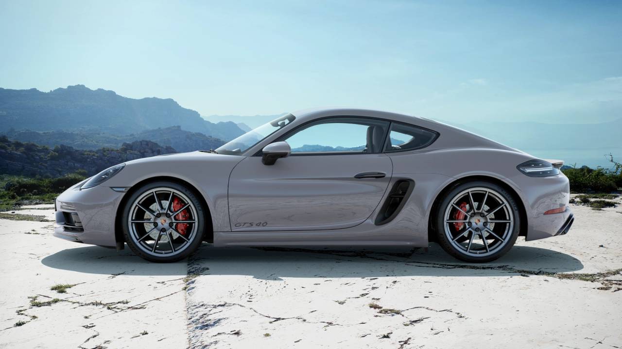 Used Porsche Cayman 2023 for sale - 76662412: Photo 2