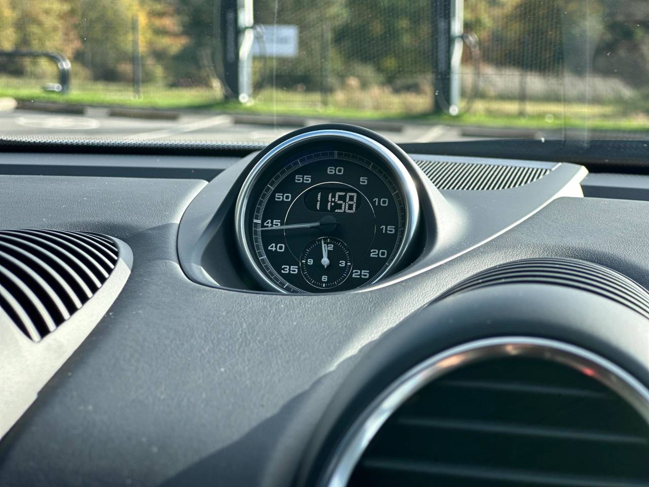 Used Porsche Cayman 2023 for sale - 77315839: Photo 45