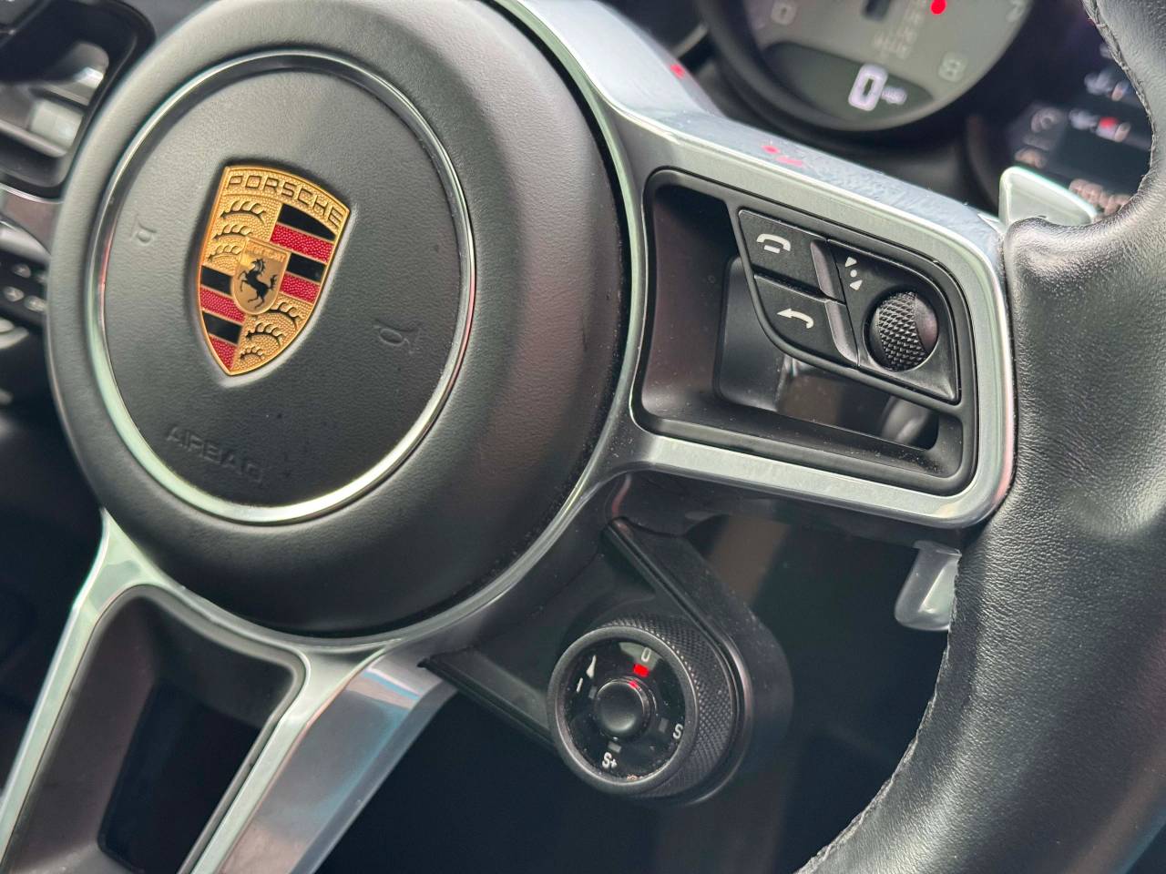 Used Porsche Macan 2019 for sale - 77512223: Photo 26