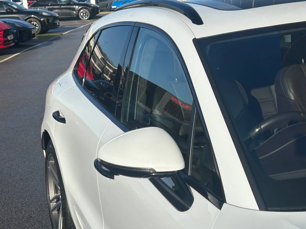 Used Porsche Macan 2020 for sale - 77397120: Photo 15