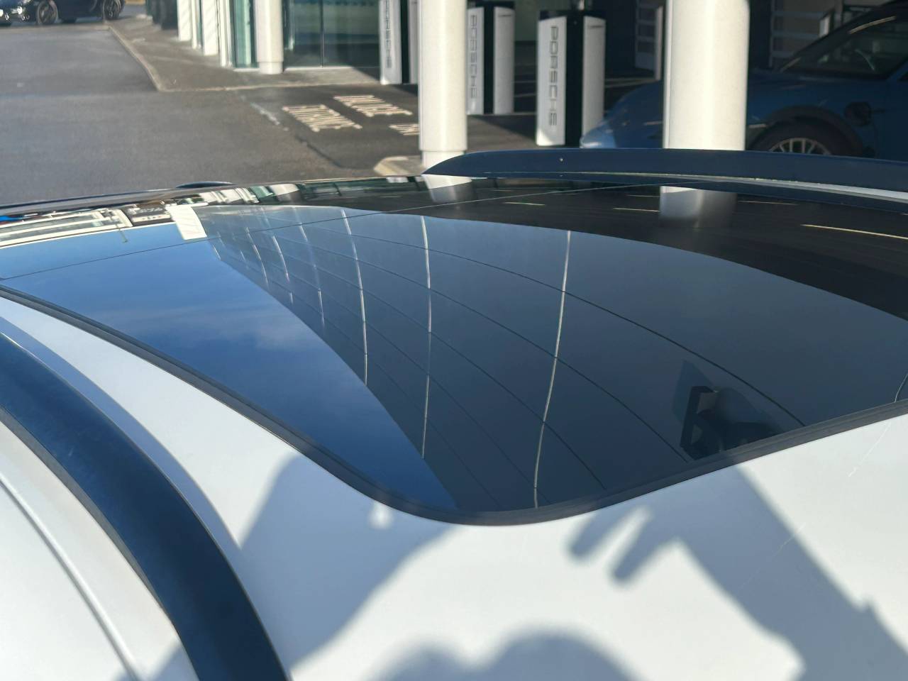 Used Porsche Macan 2020 for sale - 77397120: Photo 16