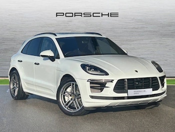 Used Porsche Macan 2020 for sale - 77397120: Photo