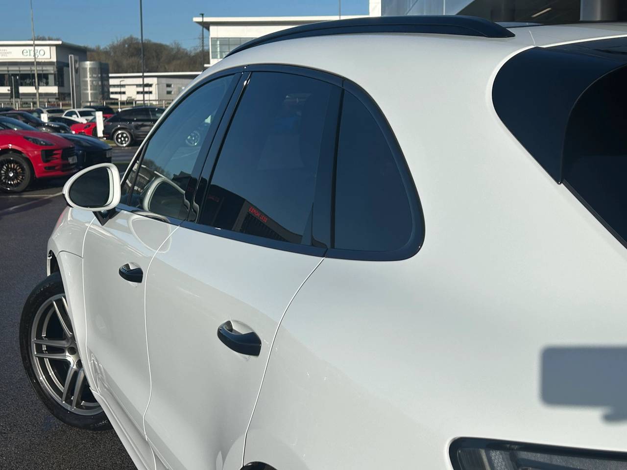 Used Porsche Macan 2020 for sale - 77397120: Photo 24