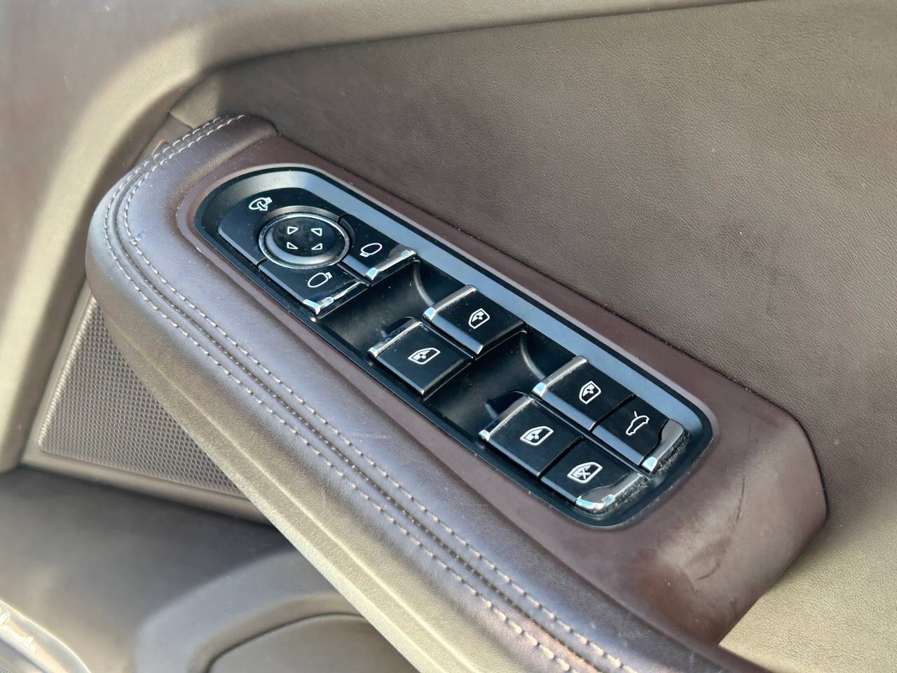 Used Porsche Macan 2020 for sale - 77397120: Photo 29