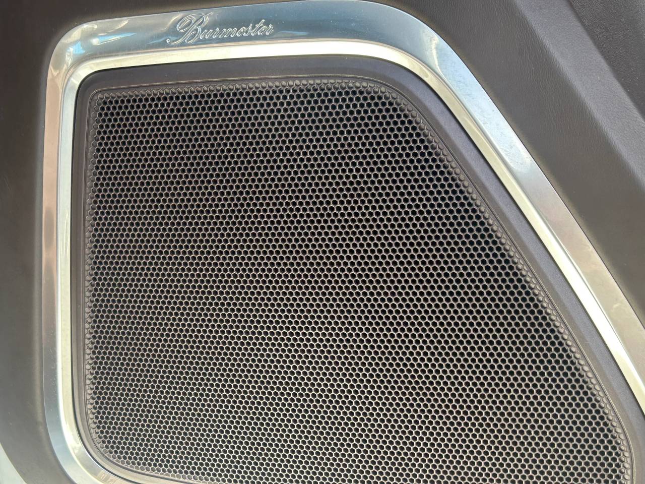 Used Porsche Macan 2020 for sale - 77397120: Photo 30