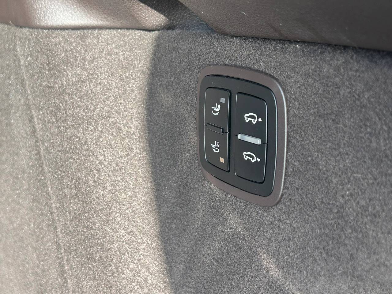 Used Porsche Macan 2020 for sale - 77397120: Photo 31