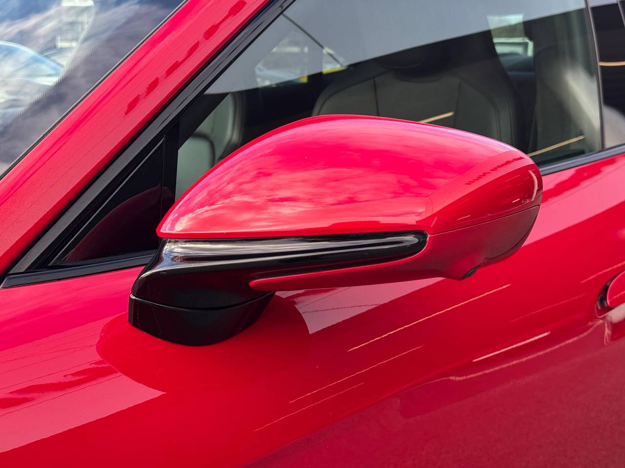 Used Porsche Taycan 2021 for sale - 76110860: Photo 26