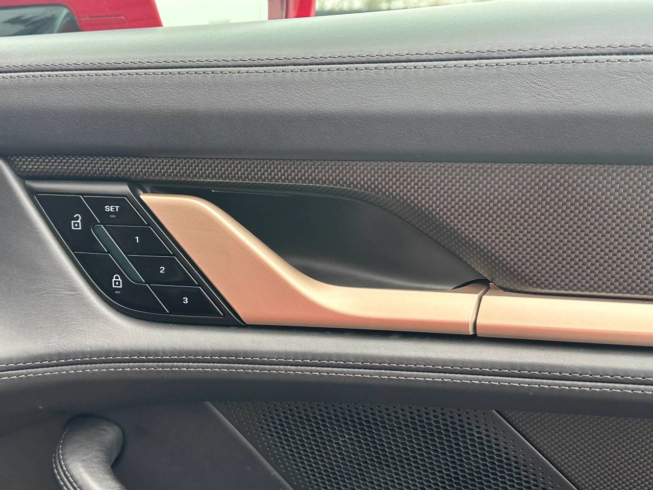 Used Porsche Taycan 2021 for sale - 76110860: Photo 47