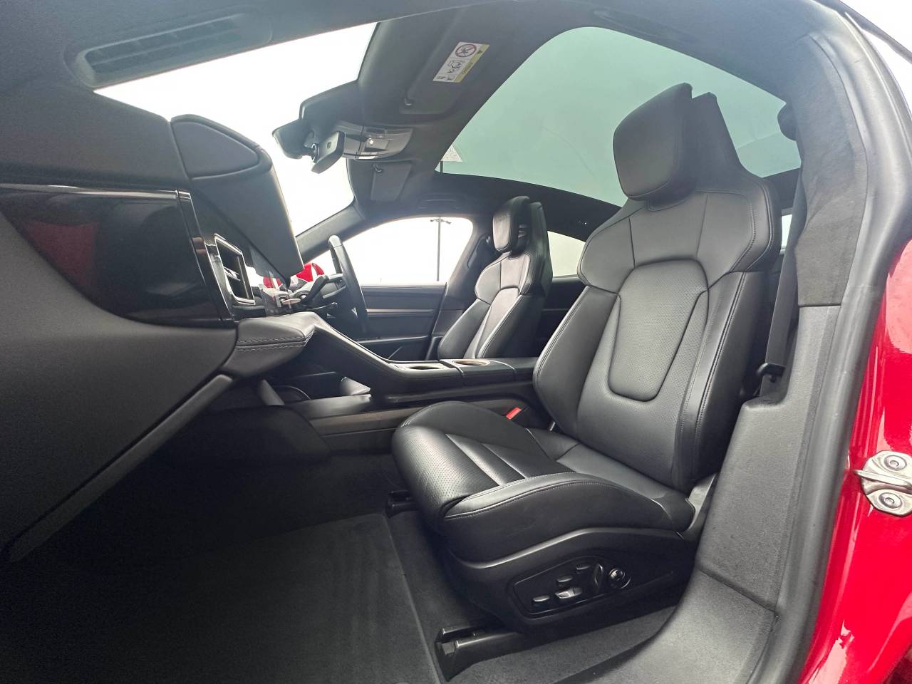 Used Porsche Taycan 2021 for sale - 76110860: Photo 53