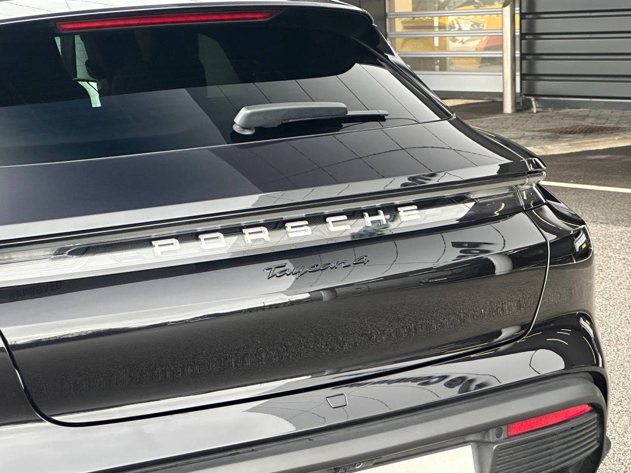 Used Porsche Taycan 2022 for sale - 77176719: Photo 11