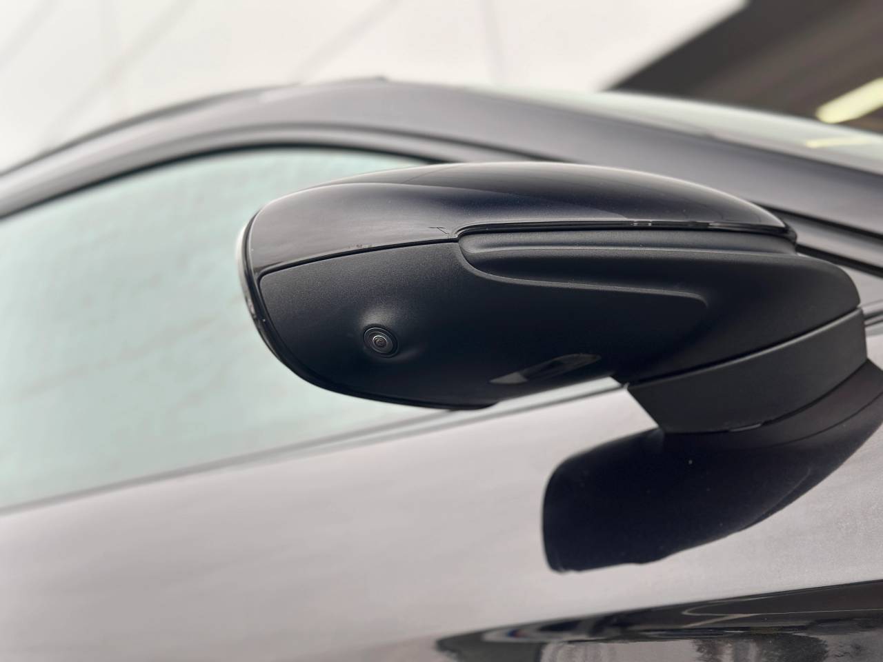 Used Porsche Taycan 2022 for sale - 77176719: Photo 18