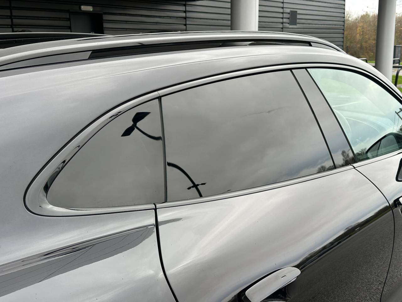 Used Porsche Taycan 2022 for sale - 77176719: Photo 21