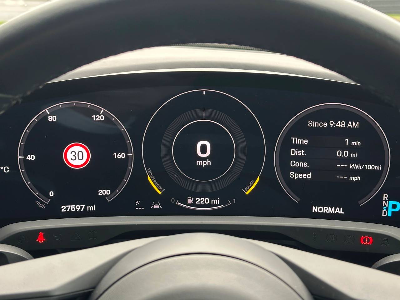 Used Porsche Taycan 2022 for sale - 77176719: Photo 24