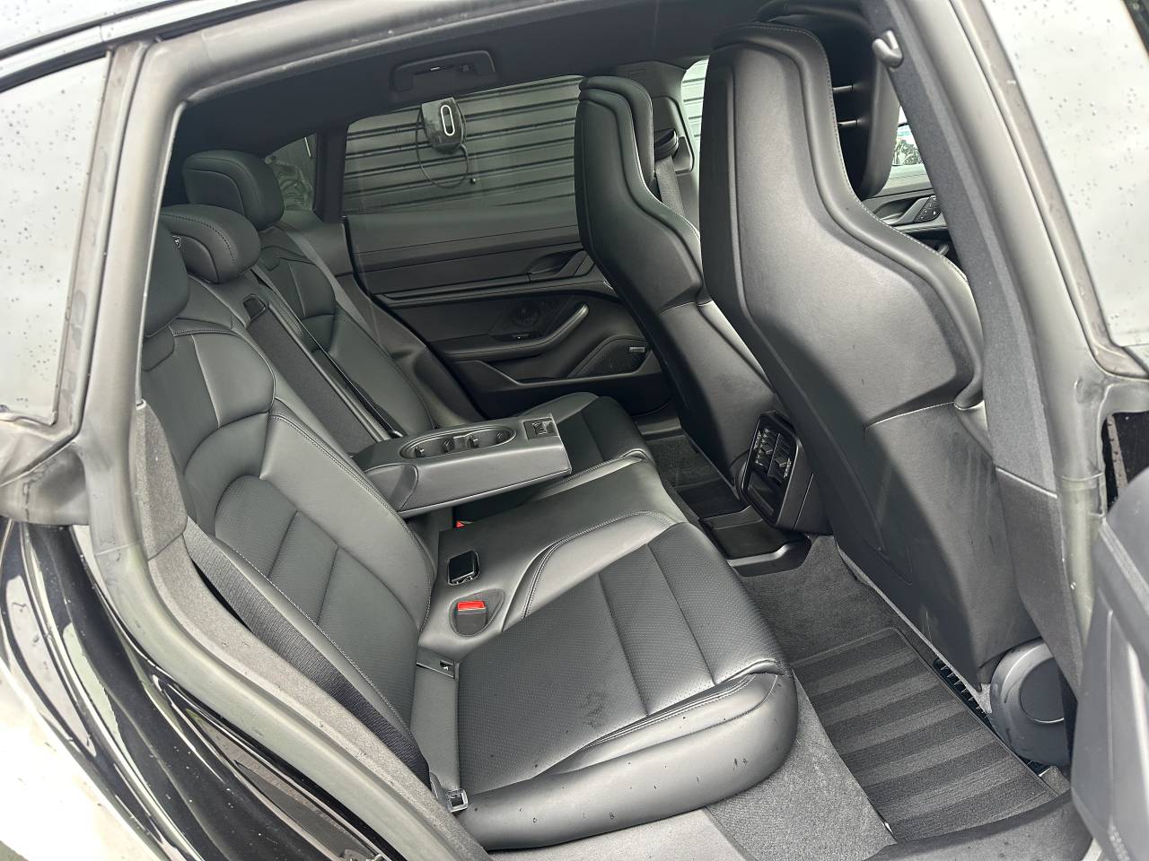 Used Porsche Taycan 2022 for sale - 77176719: Photo 28