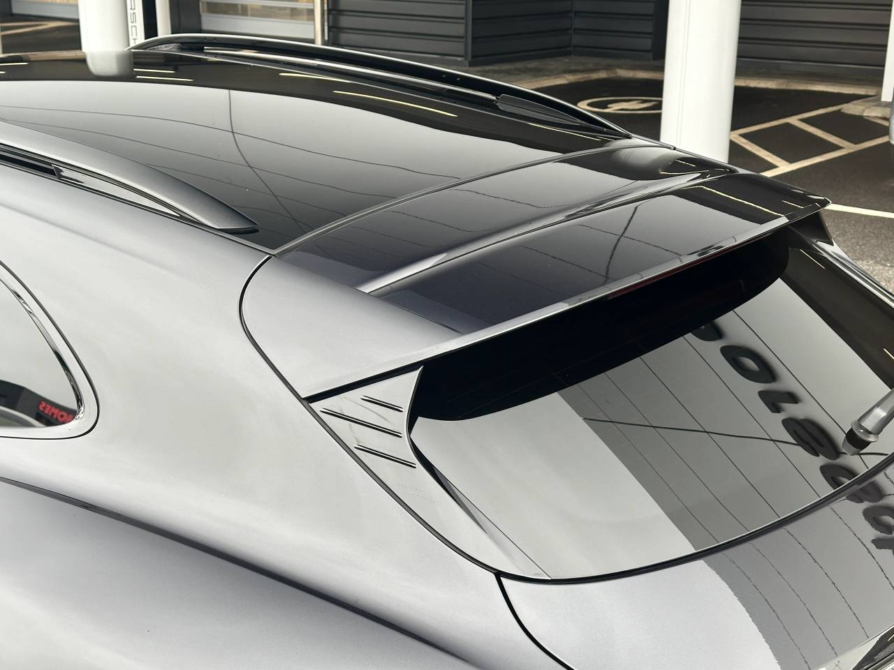 Used Porsche Taycan 2022 for sale - 77176719: Photo 9