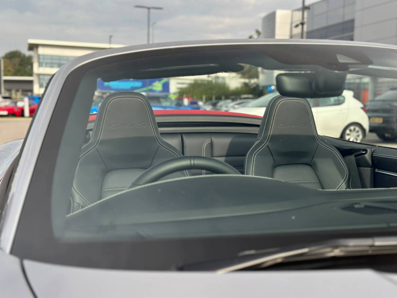 Used Porsche 911 2024 for sale - 77177011: Photo 25