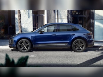 Used Porsche Macan 2023 for sale - 77359910: Photo