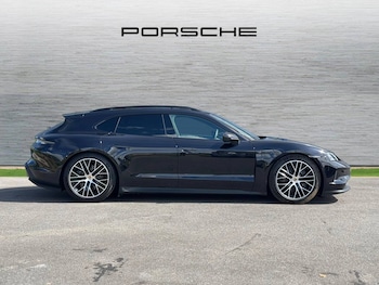 Used Porsche Taycan 2025 for sale - 76110552: Photo 2