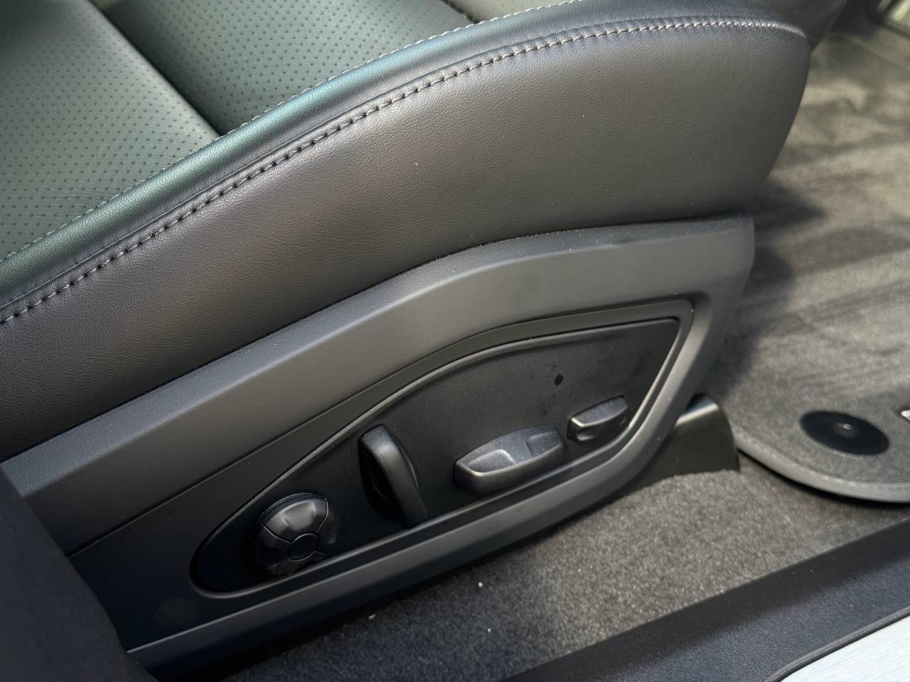 Used Porsche Taycan 2025 for sale - 76110552: Photo 33