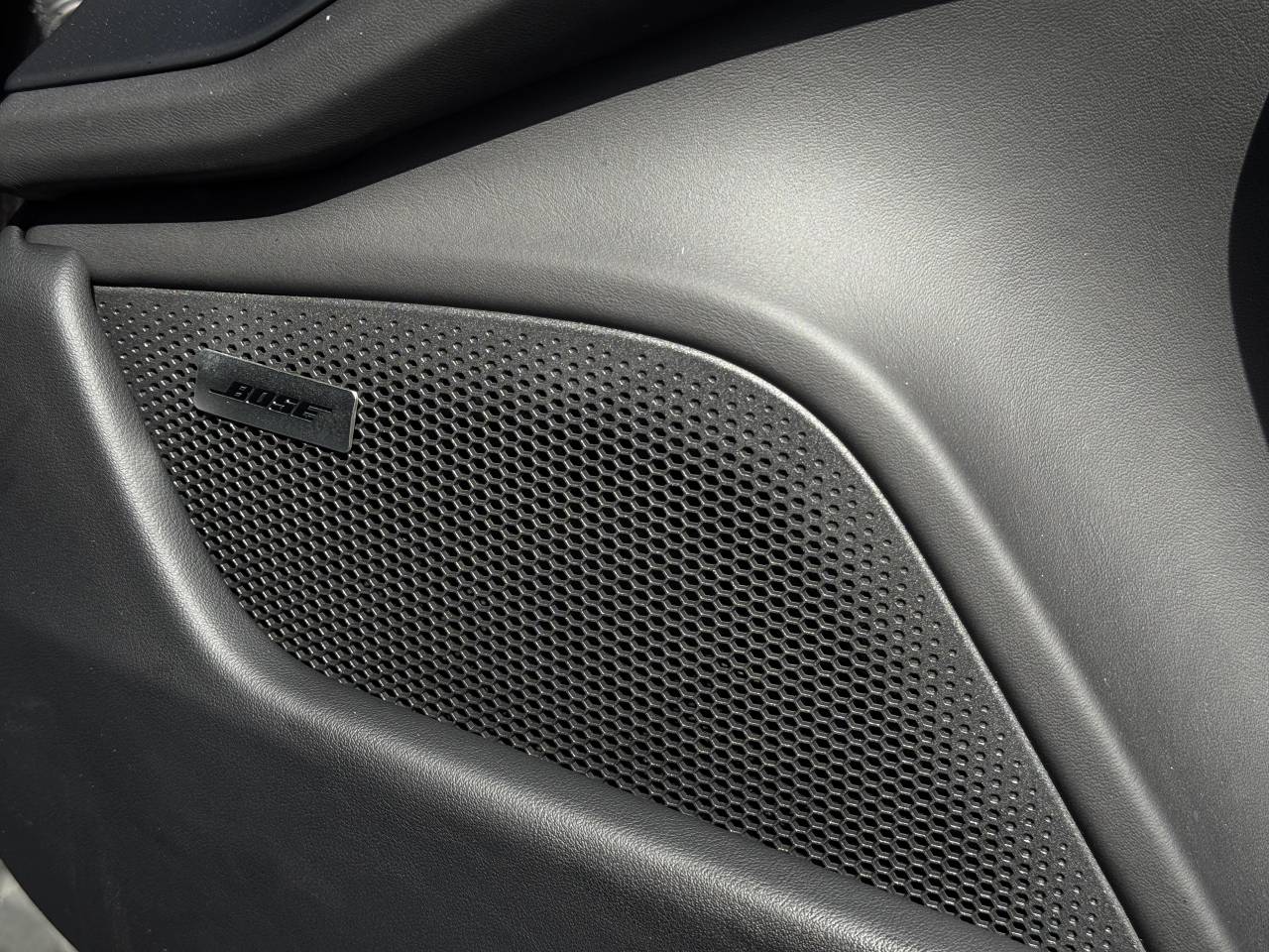 Used Porsche Taycan 2025 for sale - 76110552: Photo 37