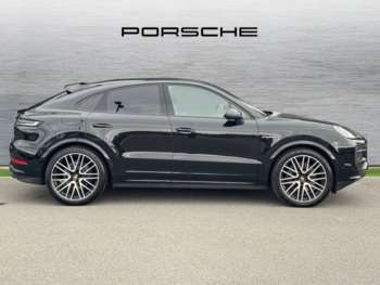 Used Porsche Cayenne 2024 for sale - 74946827: Photo