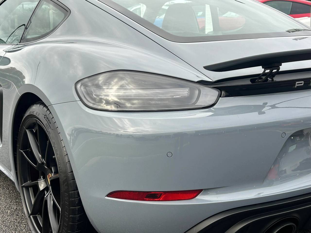 Used Porsche Cayman 2023 for sale - 77315870: Photo 15