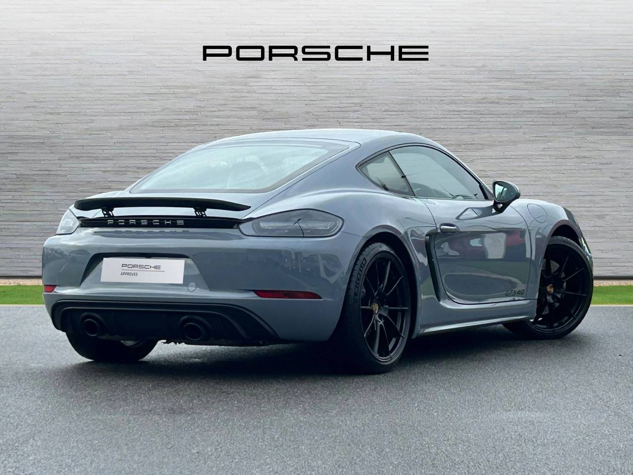 Used Porsche Cayman 2023 for sale - 77315870: Photo 3
