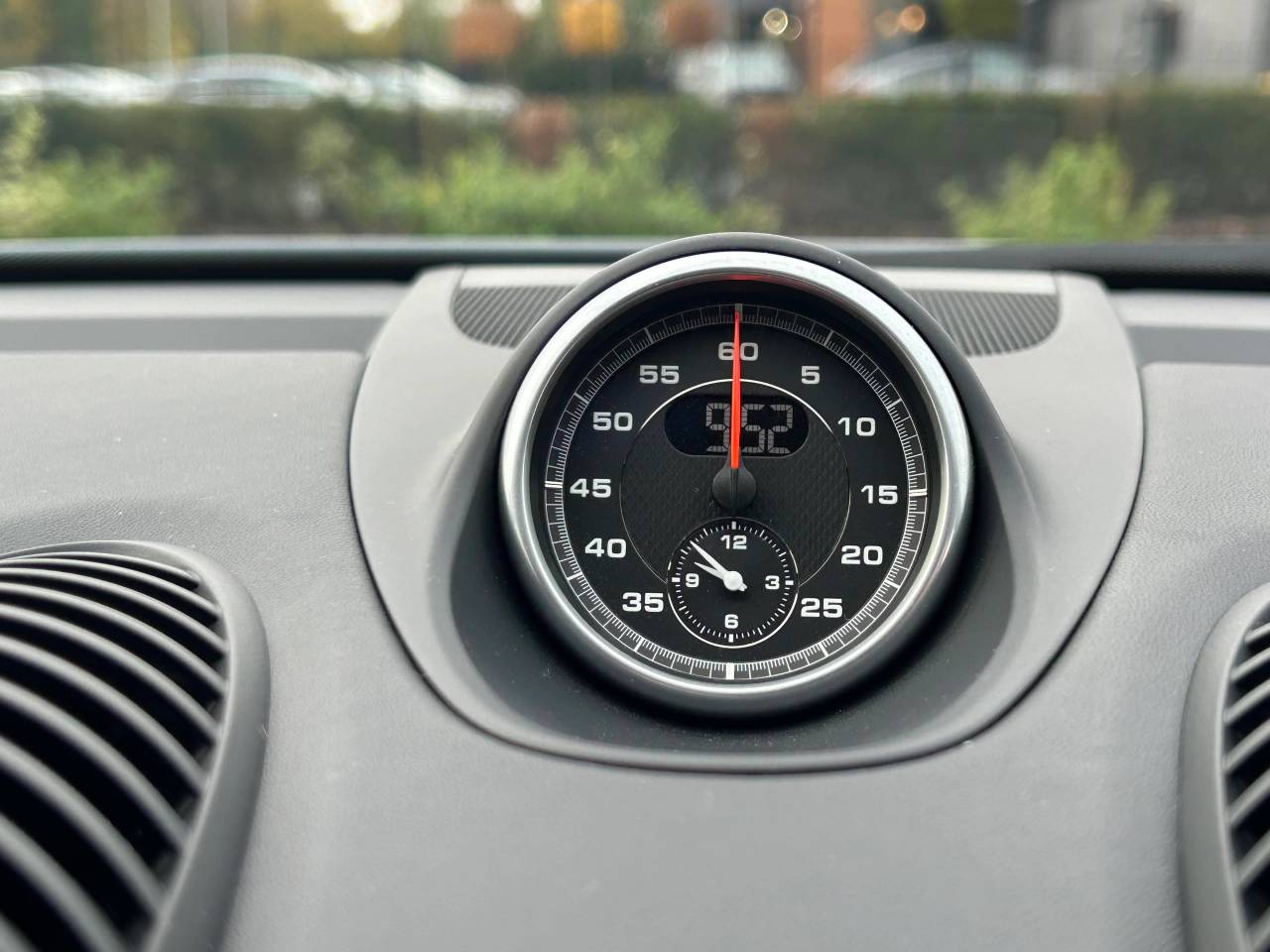 Used Porsche Cayman 2023 for sale - 77315870: Photo 40