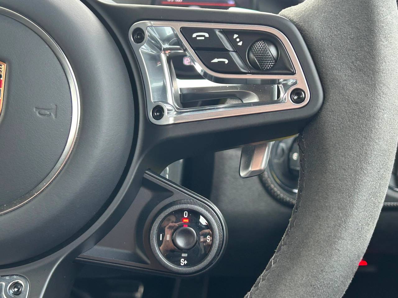 Used Porsche Cayman 2023 for sale - 77315870: Photo 47