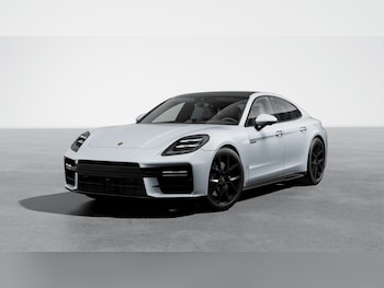 Used Porsche Panamera 2024 for sale - 79449320: Photo
